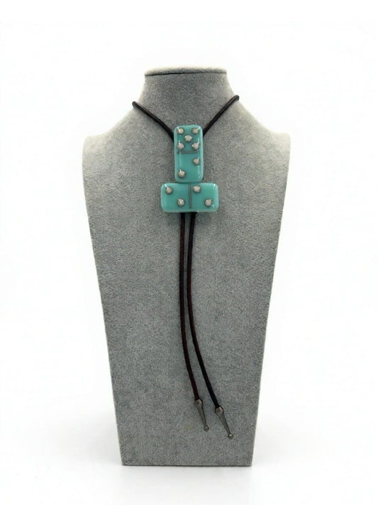 Turquoise / French Vainilla 2 Domino Bolo Tie